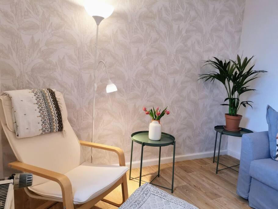 Fachwerkhaus Mitten In Der Altstadt - Ferien In Rotenburg 富尔达河畔罗滕堡 外观 照片